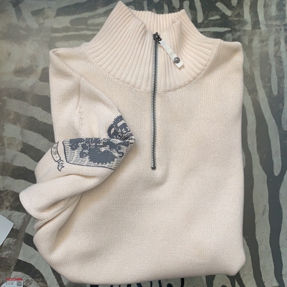 Guess zip neck Emblem Sweater - Picture 2 of 13